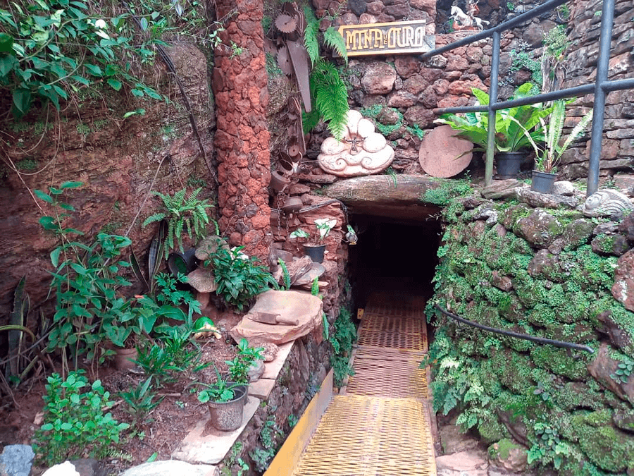 Visita guiada na Mina Du Veloso - o legado africano na mineração